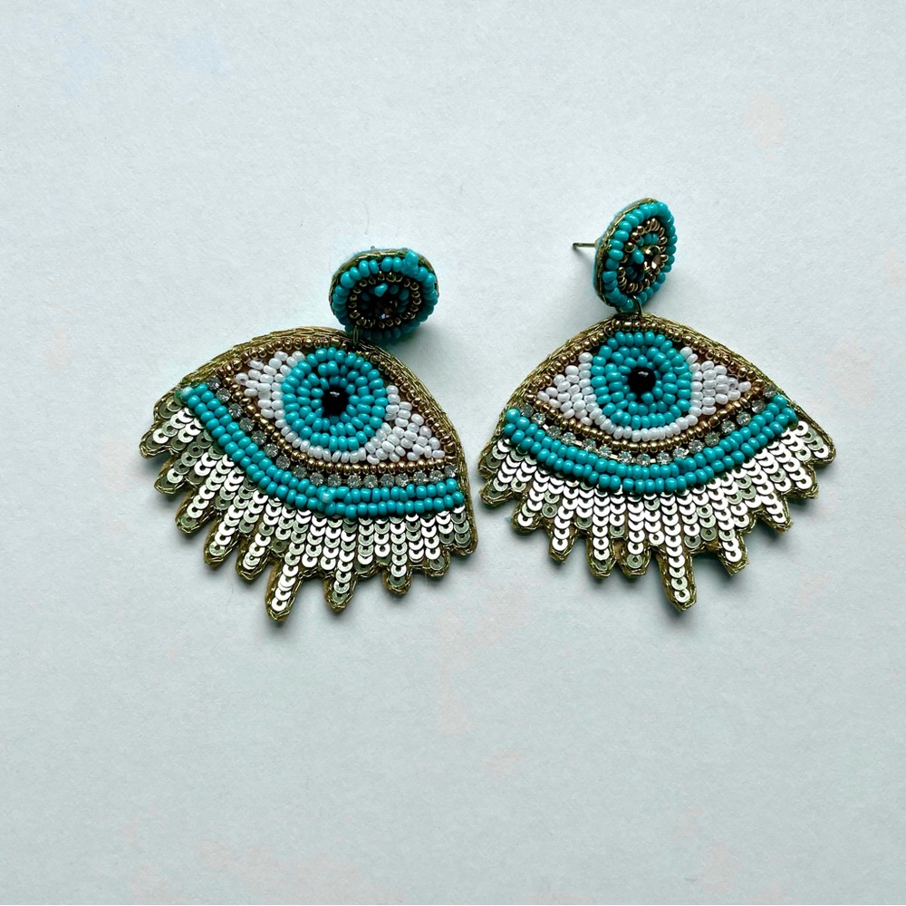 Beaded eye earrings
